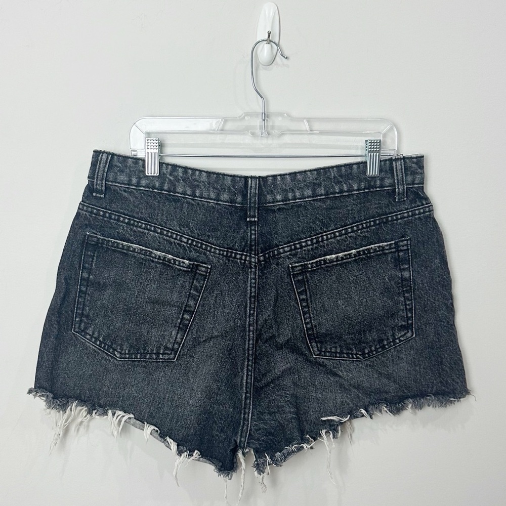 Zara Straight Cut Shorts Black Gray Denim Cutoff Buttonfly - Picture 4 of 7